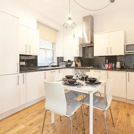 Charming Two-Bedroom Flat In Notting Hill Лондон Экстерьер фото